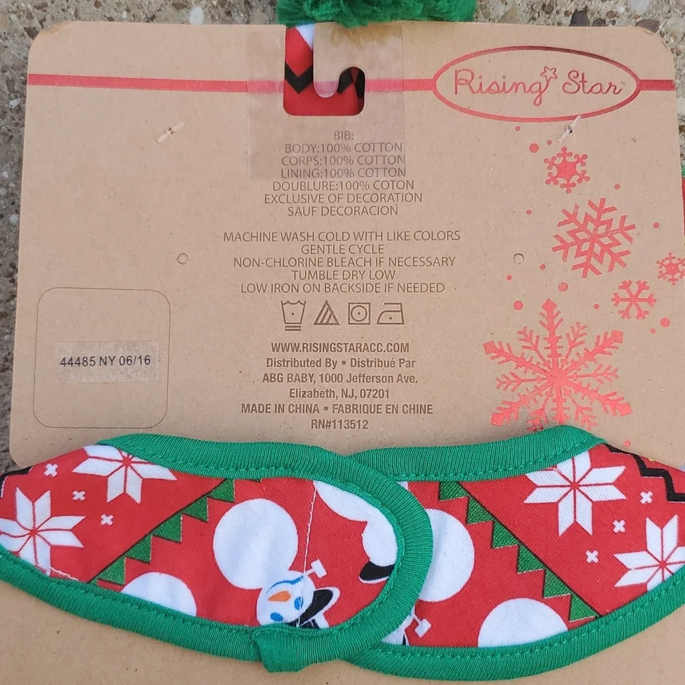 Rising Star Baby Christmas Holiday Hat & Bib Set 0-12 months Infant